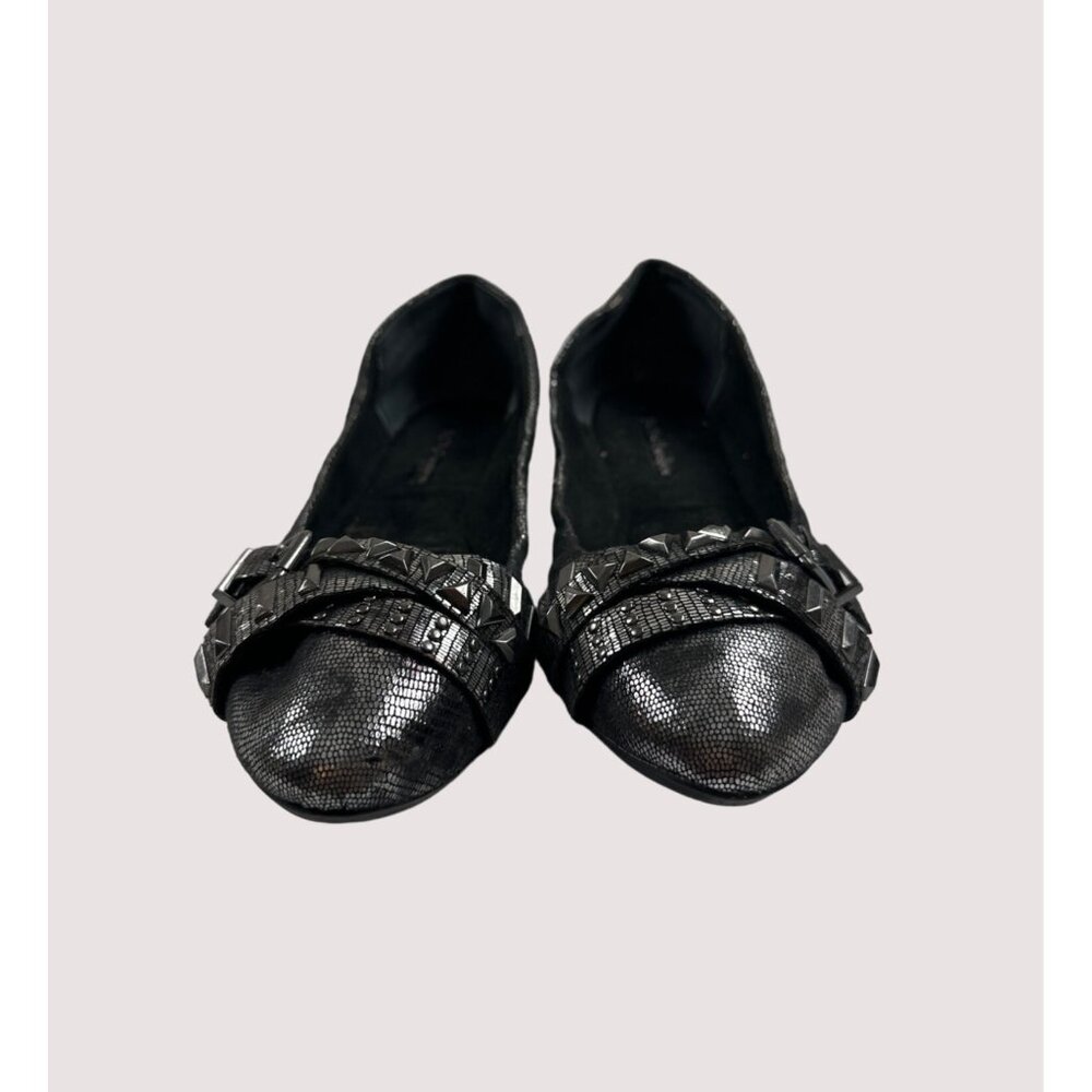 BCBG Textured Ballet Flats With Studded Bow Accent Size 6.5